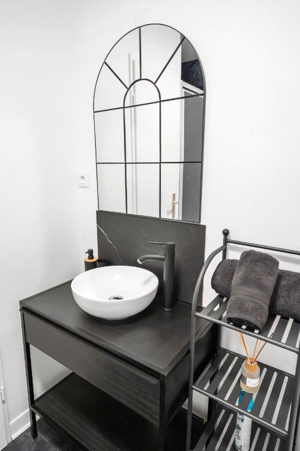 La Suite "Black Hood" Maubeuge Exterior photo