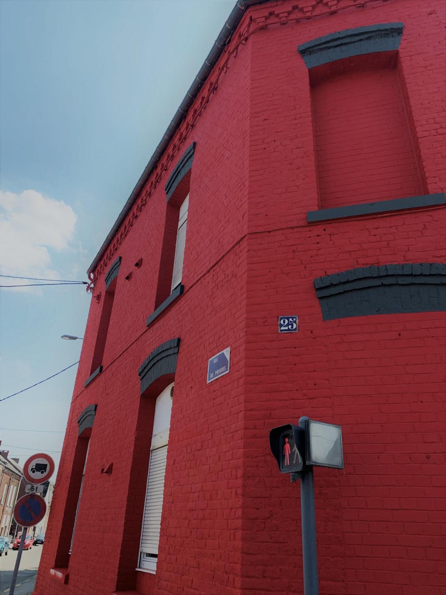 La Suite "Black Hood" Maubeuge Exterior photo